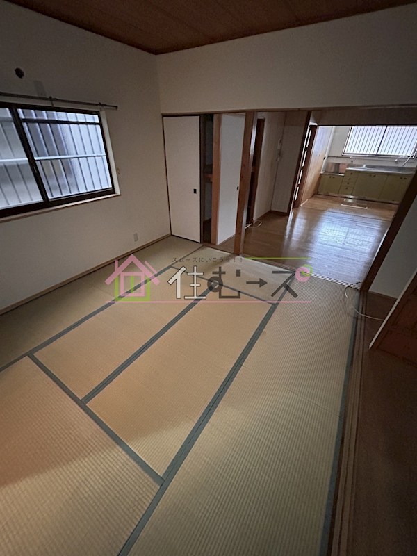 上新庄3丁目貸家 リビング