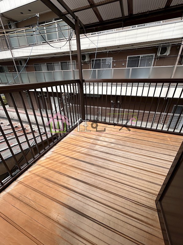 上新庄3丁目貸家 ベランダ