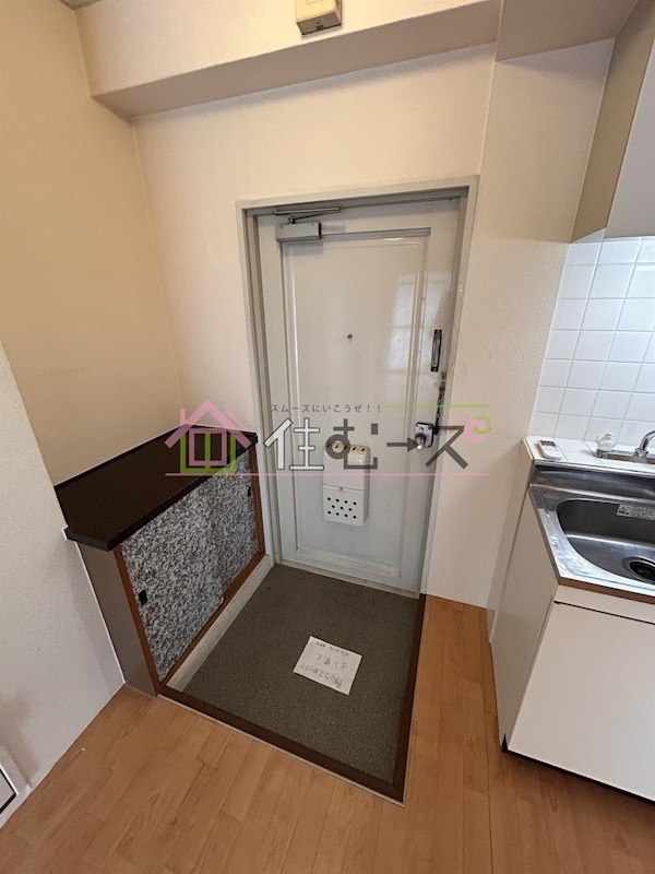 ヴィラナリー菅原 玄関