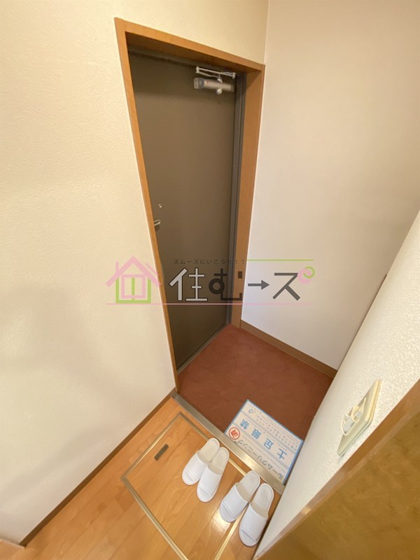 エステムコート新大阪Ⅲステーションプラザ 玄関