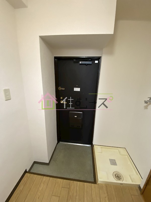 フローライト新大阪 玄関