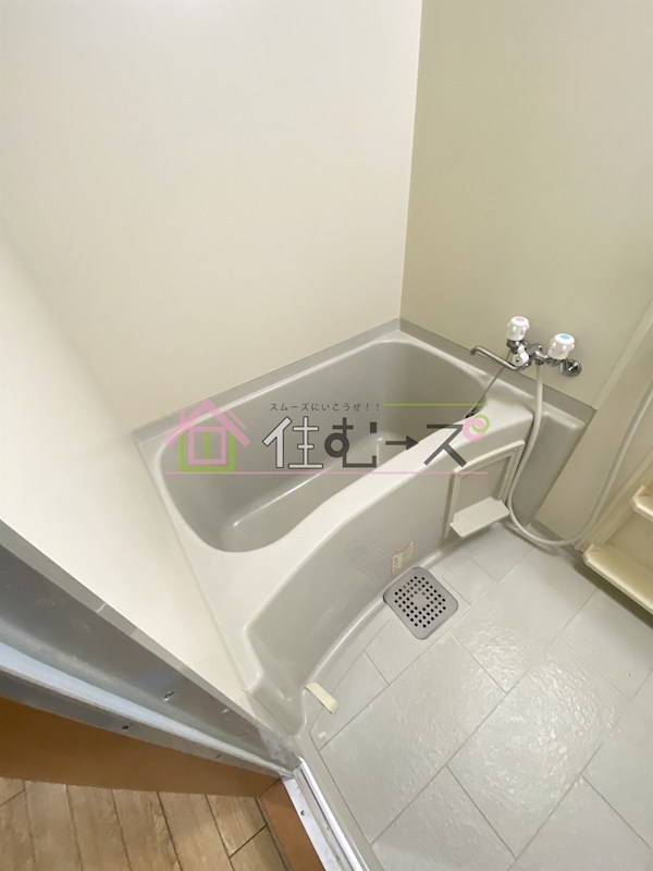 フローライト新大阪 風呂画像