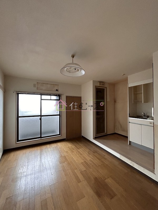 アークマンション ベッドルーム