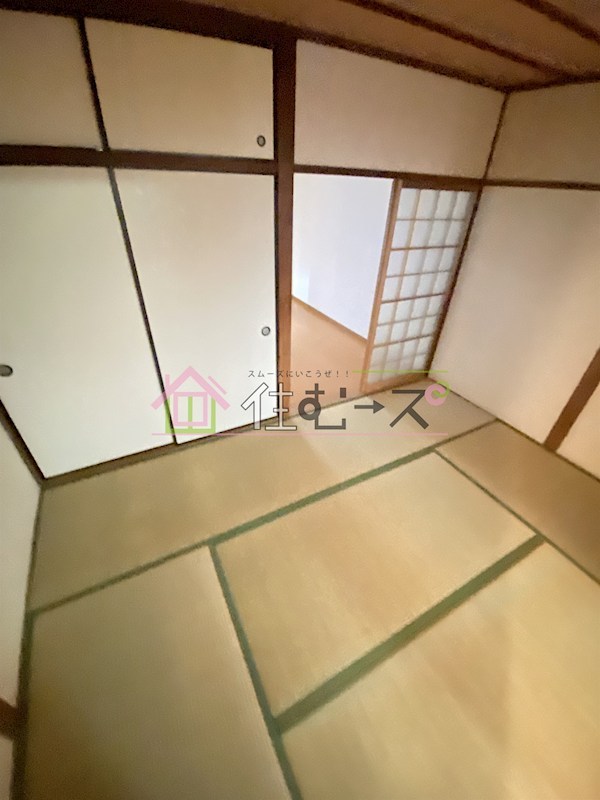 津田貸家 リビング