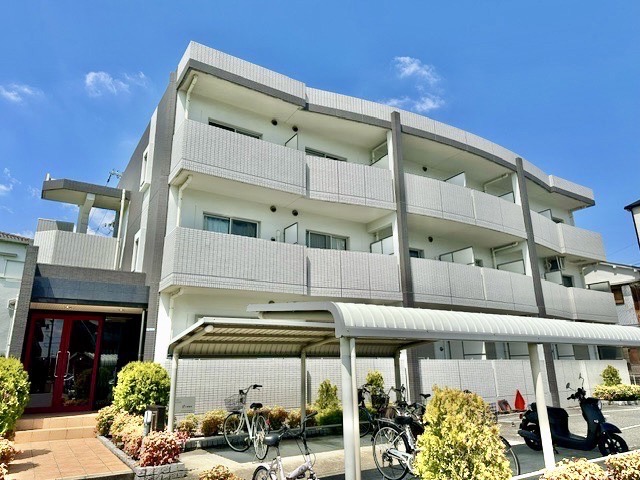 クレメント岡山 外観