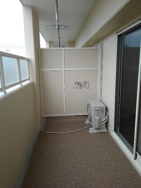 メレヴェイユ　アルファー ベランダ