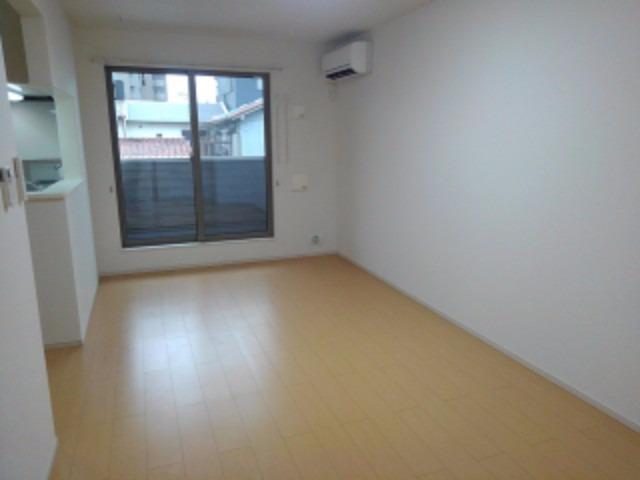 リヴァプ－ル リビング