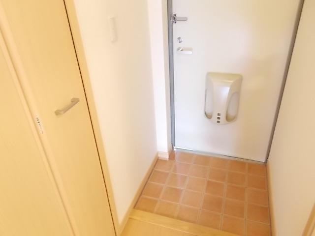 セレノ　アロッジオⅤ 玄関