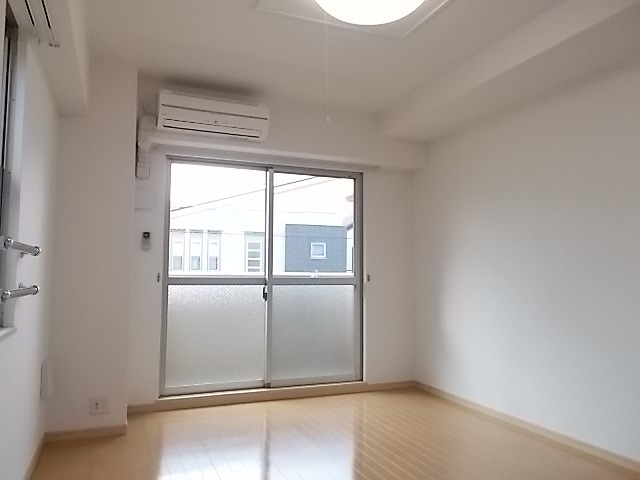 セレノ　アロッジオⅤ リビング