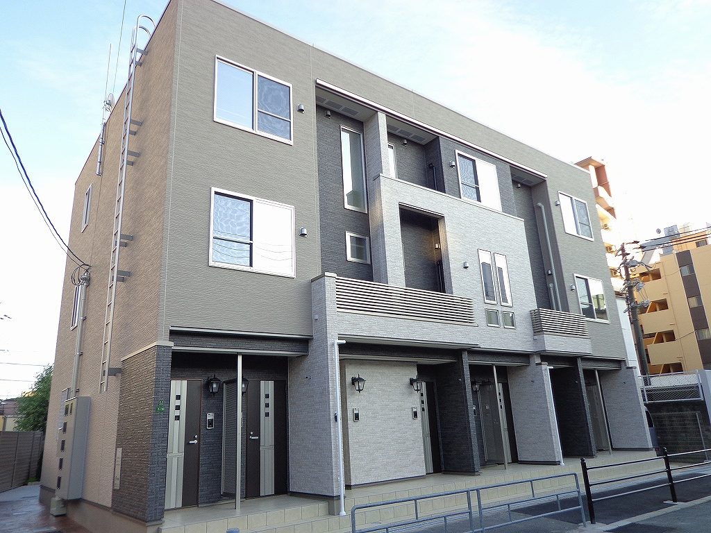 パーチェ　ブレッザ 外観