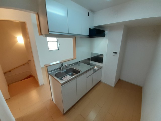 グリーン　リーブス　青葉 キッチン