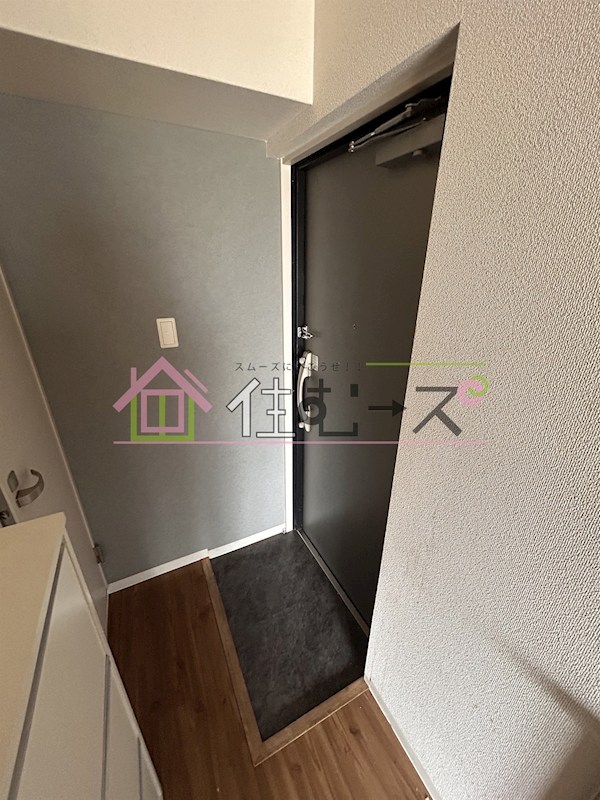 レクシア京橋 玄関