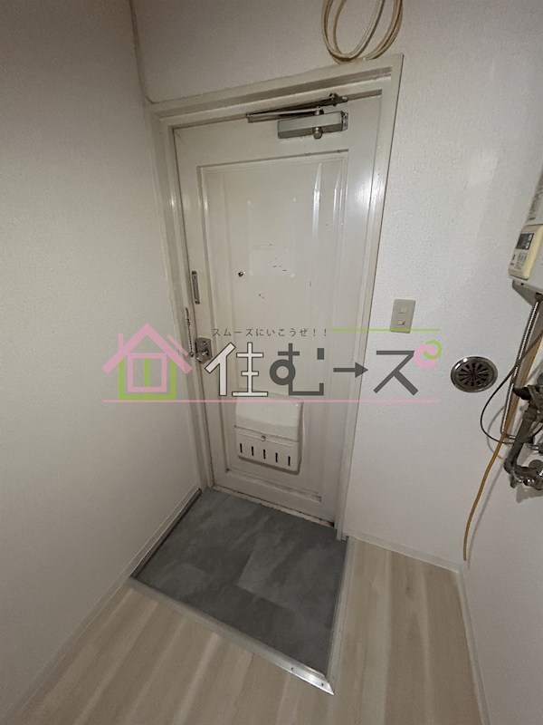 サンプラザ京橋 玄関