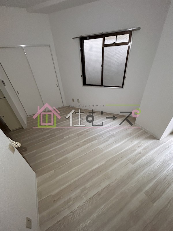 サンプラザ京橋 ベッドルーム