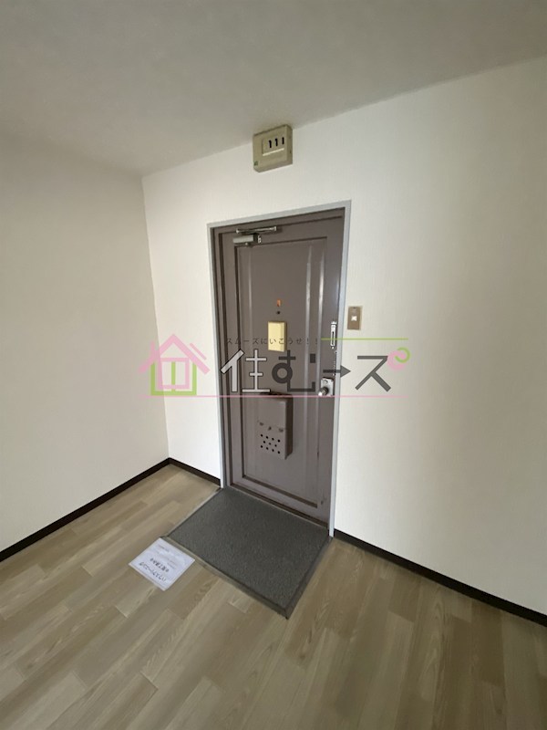 オーシャン平野 玄関