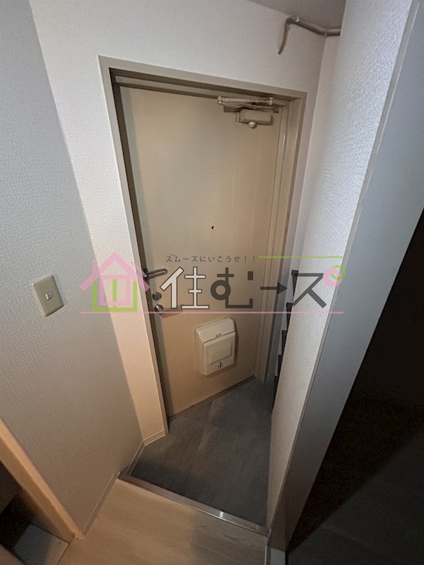 サンプラザ京橋 玄関