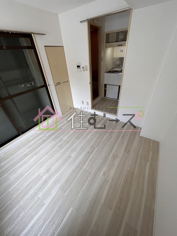 サンプラザ京橋 リビング