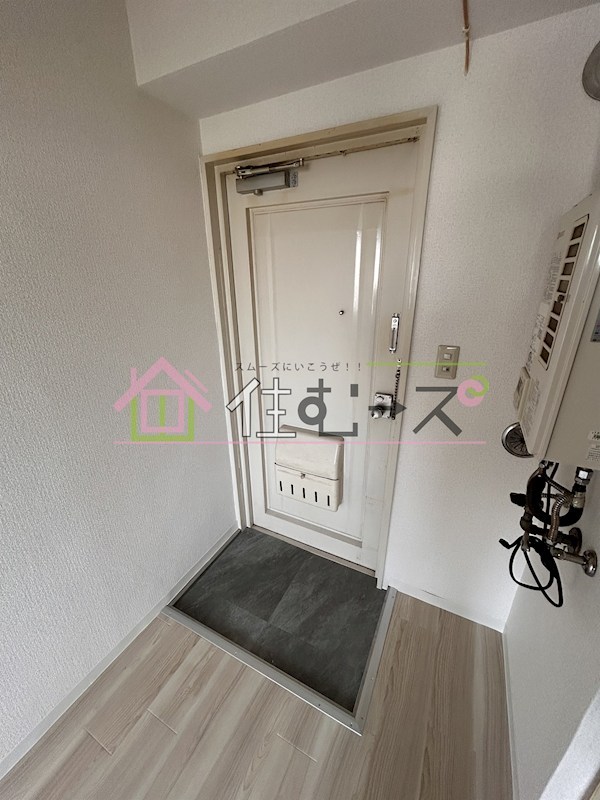 サンプラザ京橋 玄関