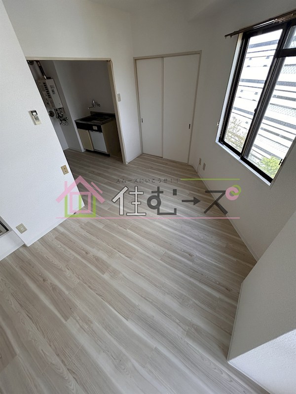 サンプラザ京橋 リビング