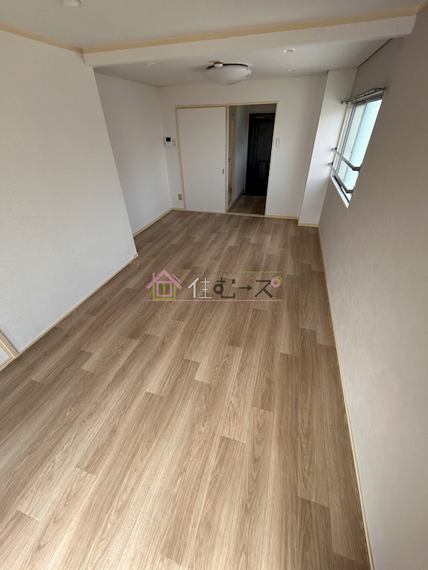 リリアン都島 リビング