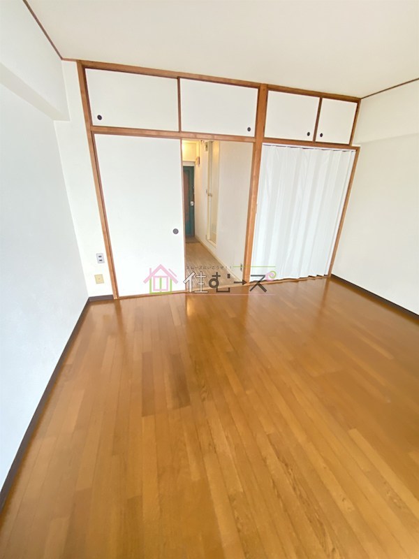 シャトー背戸口 リビング