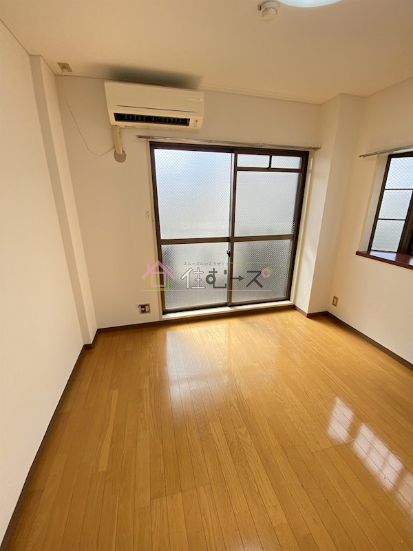 アリーナツムラ ベッドルーム