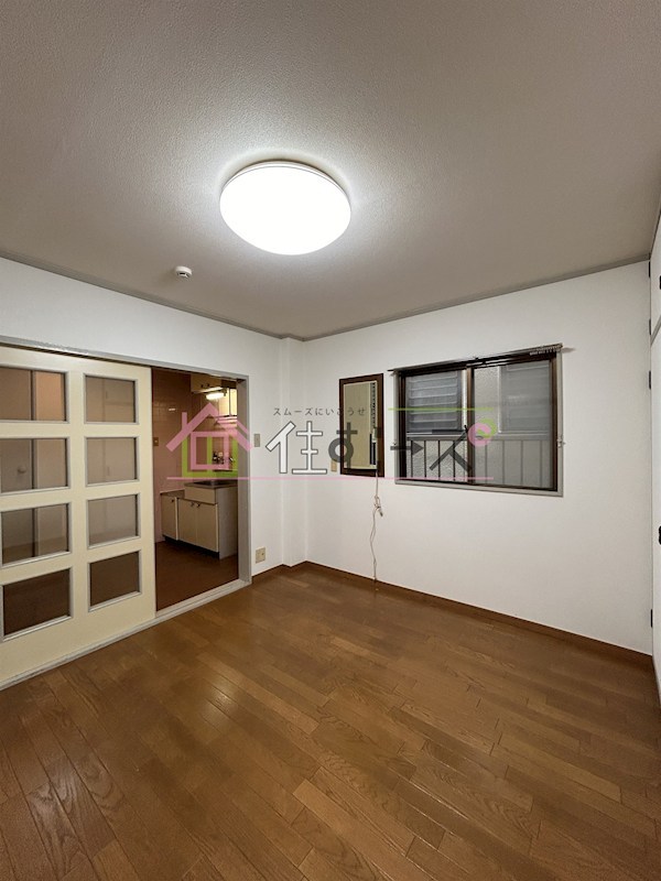 クリスタル高倉 リビング