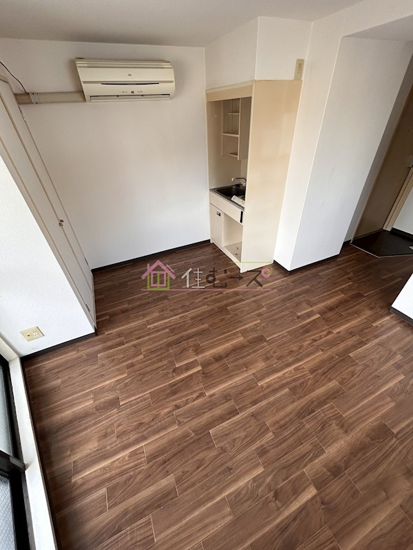 サンロイヤルみやこ リビング