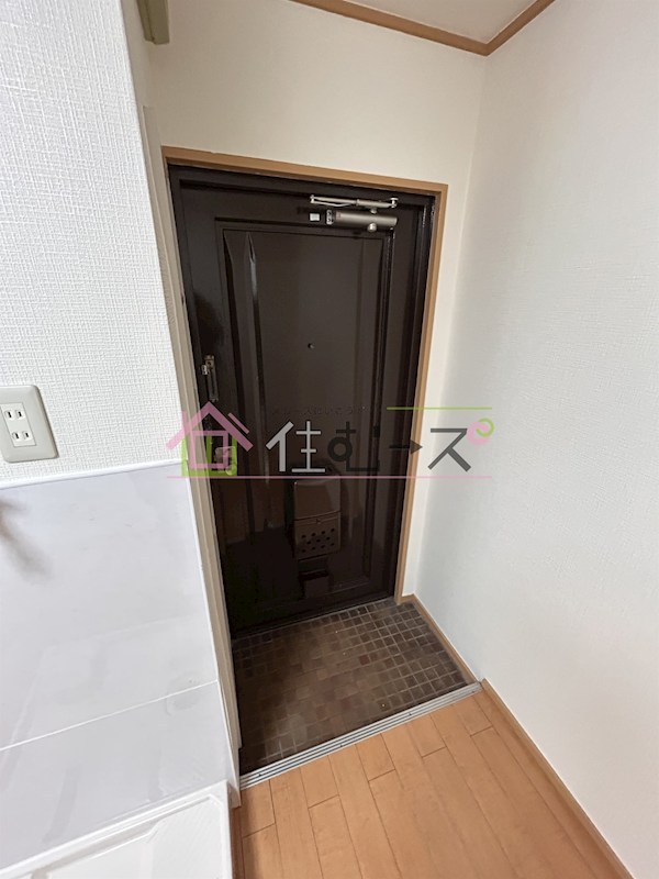 第1奥村マンション 玄関