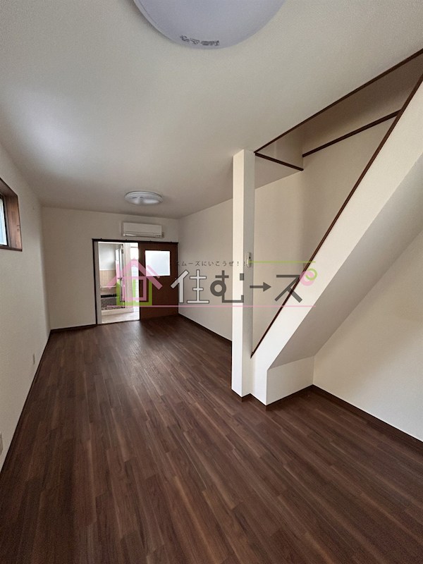 都島中通3丁目テラスハウス リビング