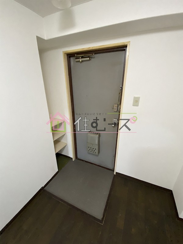 キッポー平野加美  玄関