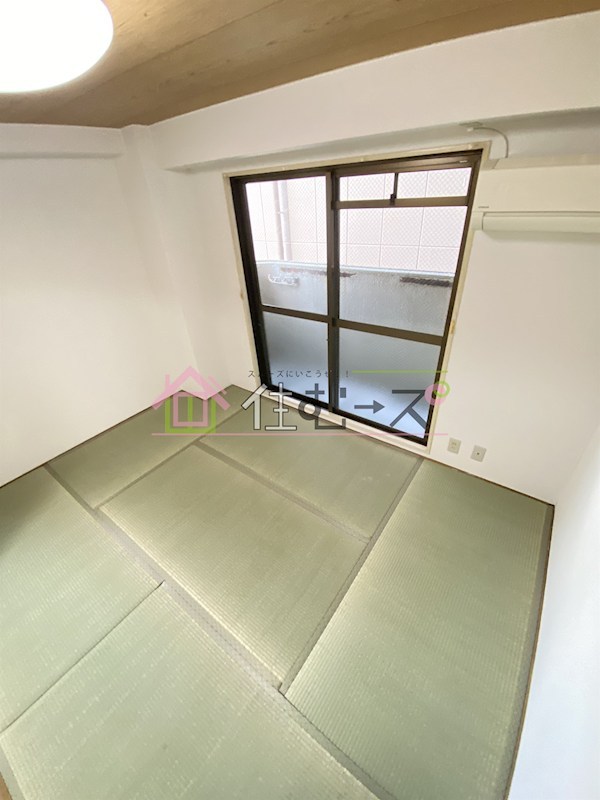 キッポー平野加美  ベッドルーム