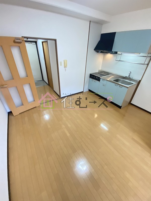 カデンツァ瓜破 リビング