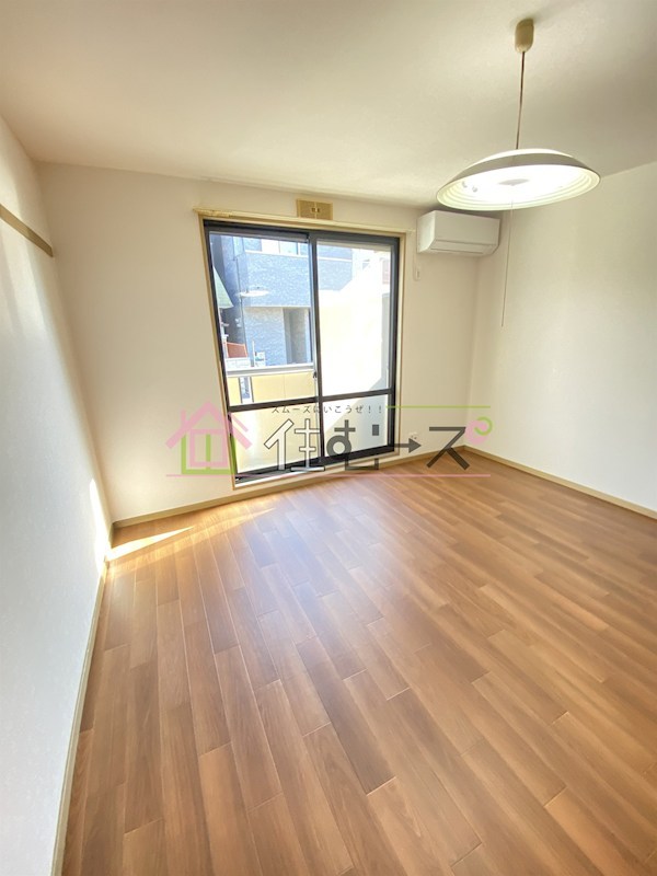 ヴァルデ・キャセ ベッドルーム