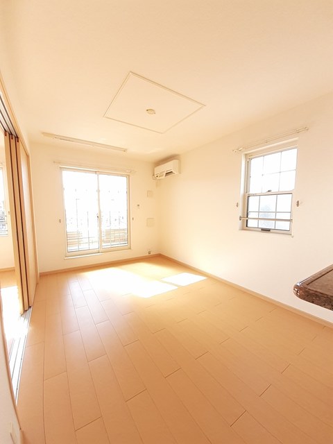 スパーブレジデンスＡ リビング