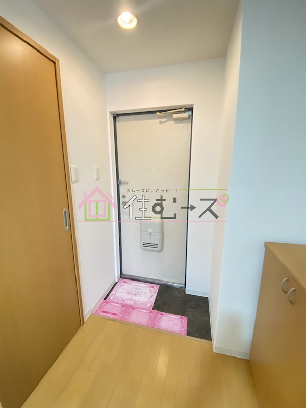 グランシャリオ 玄関