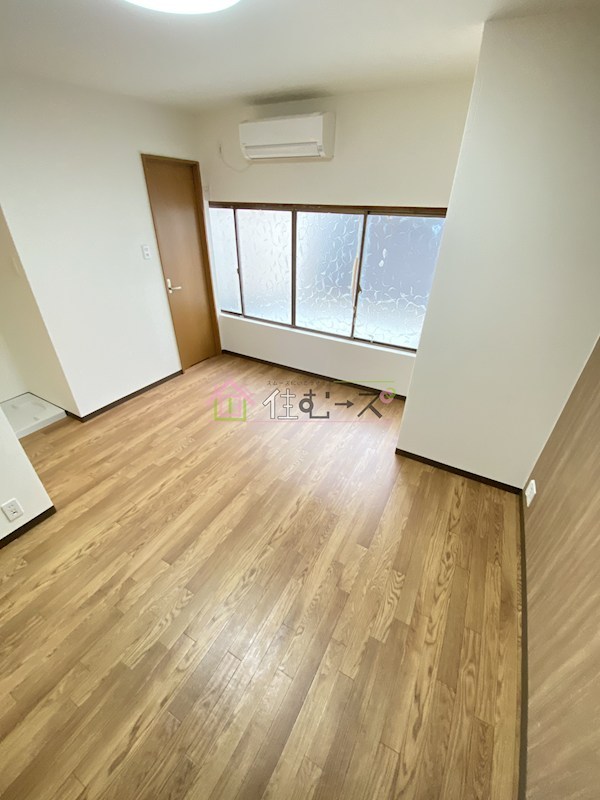 光ハイツ ベッドルーム