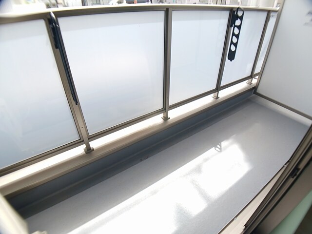 グランラトゥール ベランダ