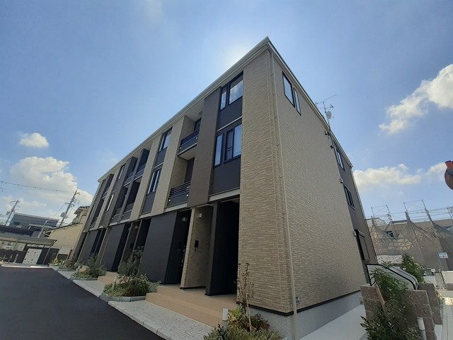 スペチアーレ　トレ 外観