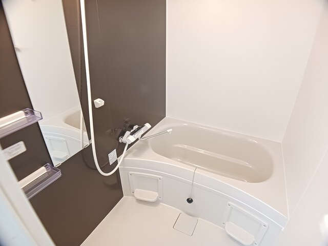 グランラトゥール 風呂画像