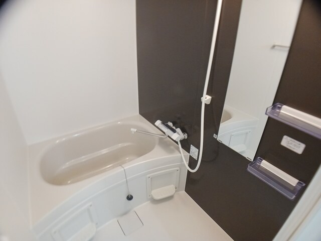 グランラトゥール 風呂画像