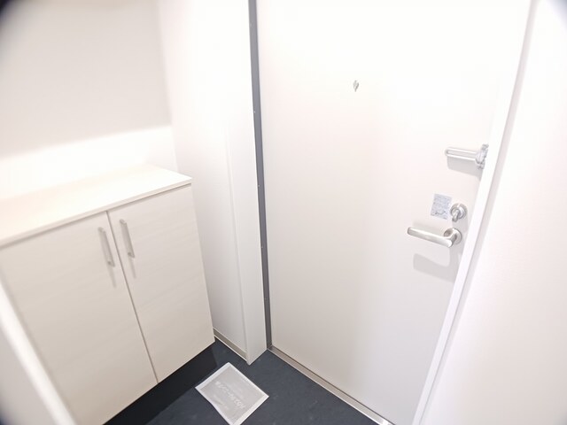 グランラトゥール 玄関