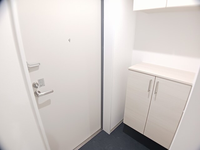 グランラトゥール 玄関