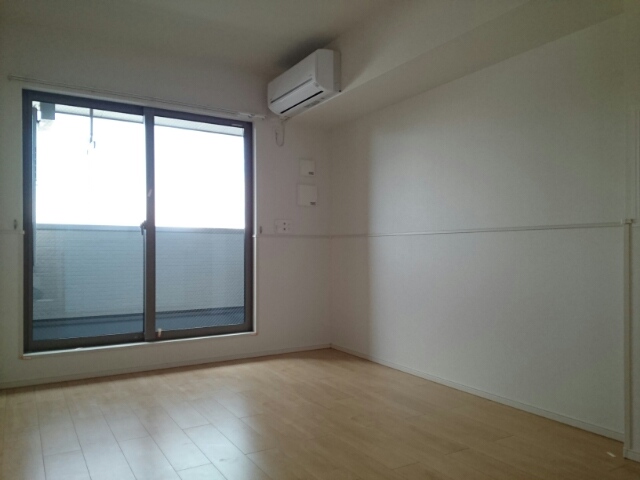 ル　レーヴ リビング