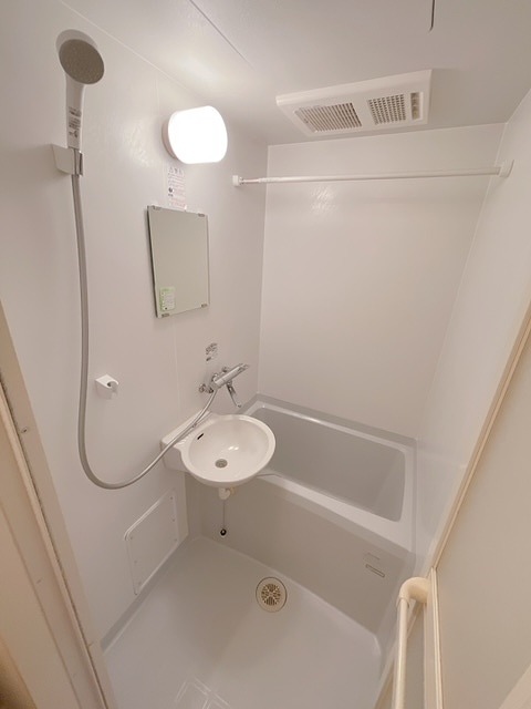 レオパレス武庫川 風呂画像