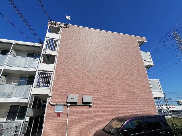 レオパレスデイジーヴィラⅡ 外観