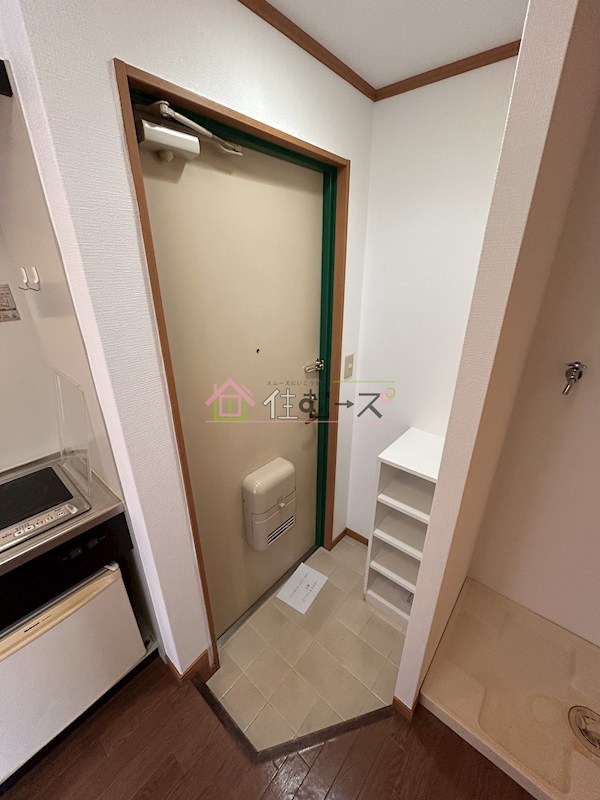 エムズビレッジ 玄関