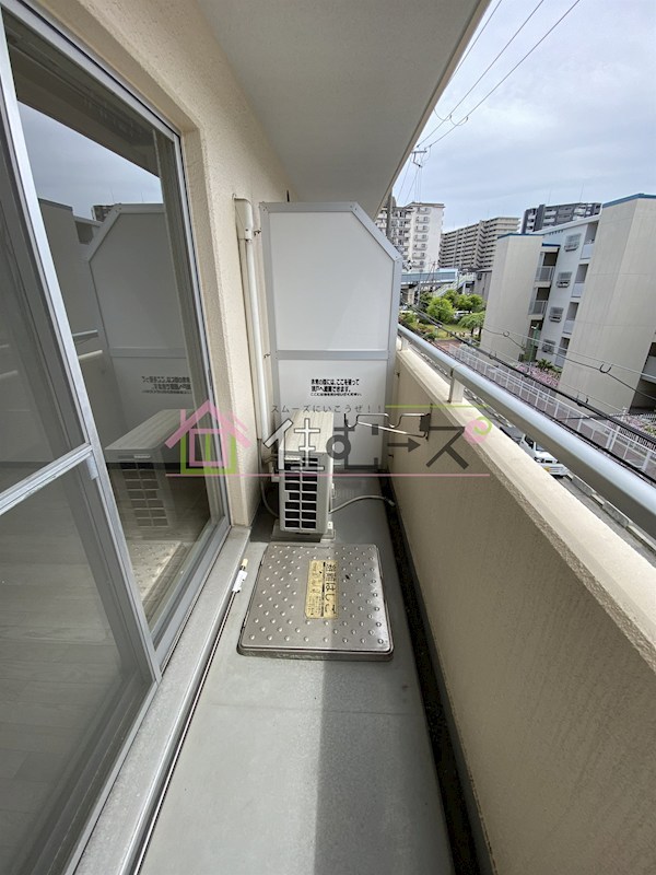 メゾン・ド・ヴィレ　城東 ベランダ