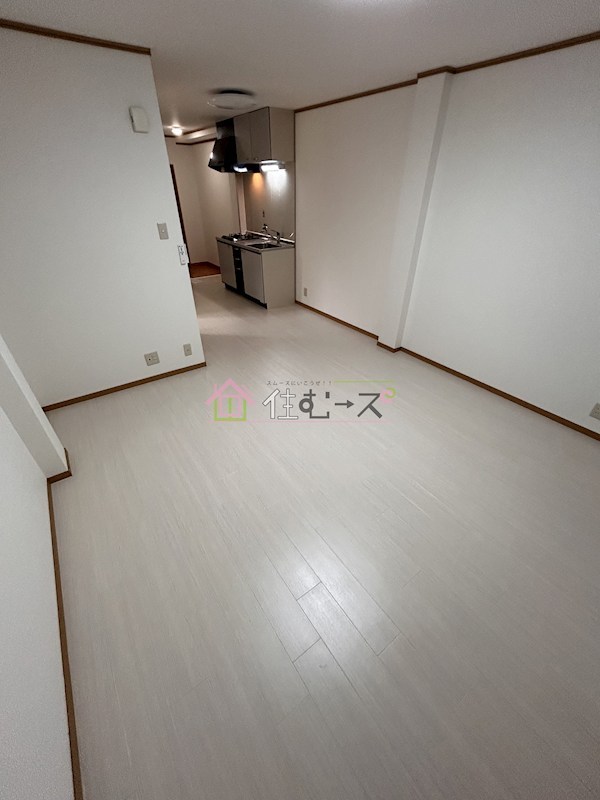 吉川ビル リビング