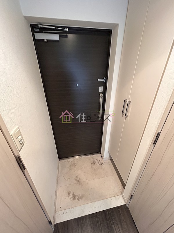 スワンズシティ堺筋本町 玄関